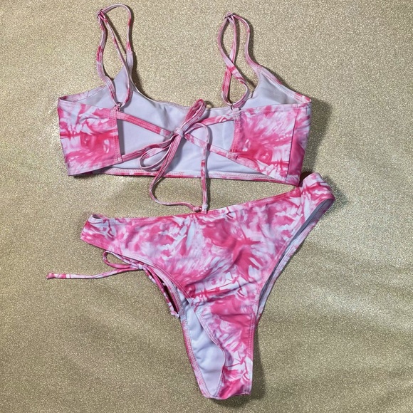 Shein high side cut bikini! - Picture 9 of 10